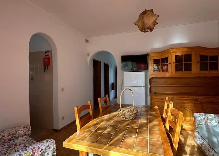 펜션 Facho 알보르