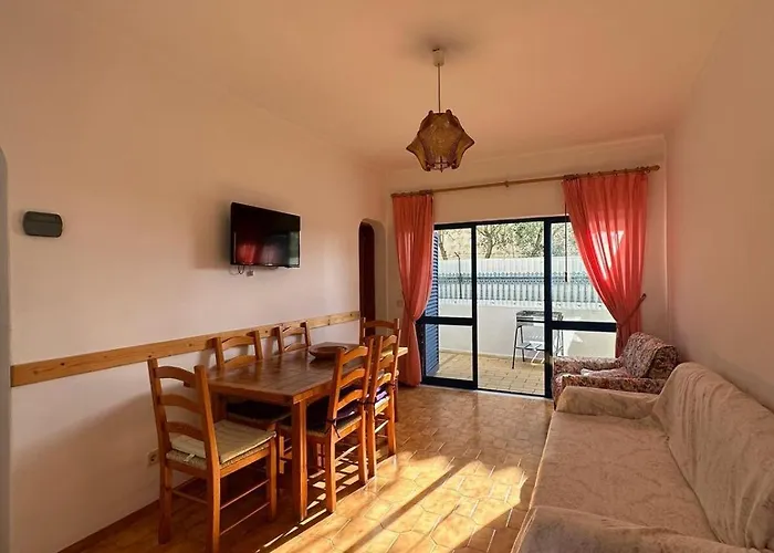 Facho 펜션 알보르